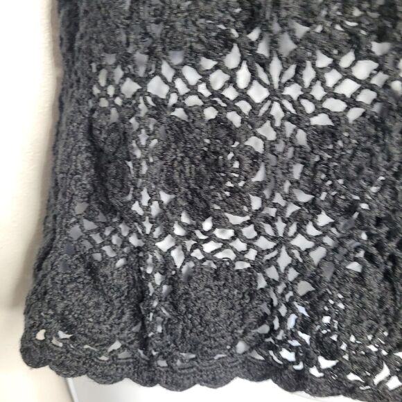 Vintage 90s black crochet button front short sleeve top size Xl - Picture 3 of 6